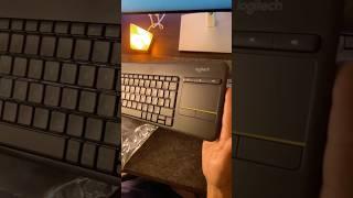 Unboxing Logitech K400 Plus