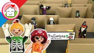 Playmobil en francais La famille Hauser au labyrinthe d‘ Halloween - La famille Hauser