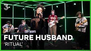 Future Husband speelt 'Ritual' | 3FM Live Box | NPO 3FM