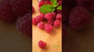 #trending #viralfruits #viral #viralvideo #shorts #viralshorts#raspberries