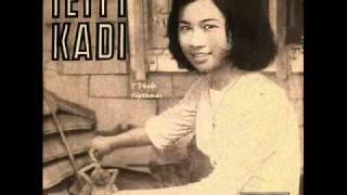 Tetty Kadi - Kupu Kupu        (P'Dhede Ciptamas ).wmv