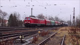 Bahnalltag in Leipzig-Wiederitzsch am 10.12.2021 - das Leipziger Allerlei mit Leichenzug!