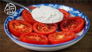 Add flour to tomatoes! It's amazing! Soon everyone will do it!