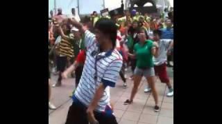 Flash Mob for Voices of Singapore 2010 - In Celebration of Youth Olympic Games.MOV