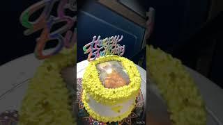 #cake #bakeryworld #cakedecorating #cakerbakery #birthdaycake #cakerybakery #chocolate #bakeryitems