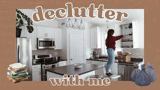 DECLUTTER WITH ME! ️ the decluttering and cleaning is in full swing here!