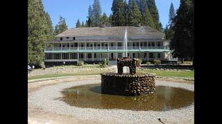 Yosemite National Park - The old historic Wawona hotel