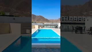 Beautiful Dana Villa swimming pool in Fujairah #trending #luxuryvilla #arabicvilla #villaoasis 