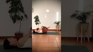 Новая практика лёжа уже на канале  #вечерняяйога #йогадляначинающих