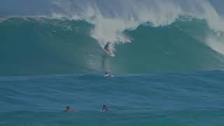 Surfers at Laniakea on 1-10-2021