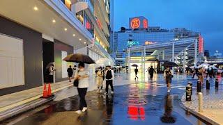 Rainy ASMR Japan Evening Walk - Around Yokohama Station 横浜 - 4K 60 FPS Binaural Audio - Slow TV