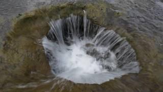 Video: The Disappearing Lake