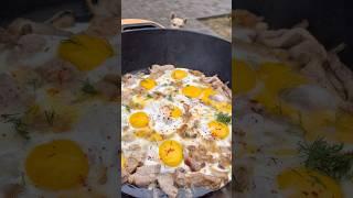 Удивительная ЯИЧНИЦАс МЯСОМ, луком и на ВКУСНЕЙШЕй ГРУДИНКИРецепт для любителей ВКУСНОЙ ЕДЫ