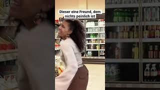 Dieser eine Freund, dem NICHTS peinlich ist wer kennt’s? #spielmitmir #shorts #comedy #dance