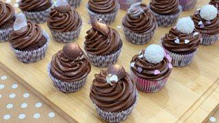 DÜNYANIN EN LEZZETLİ CUPCAKE’İ BU TARİFLE 24 ADET ÇIKIYOR PAMUK GİBİ KEKİ ve ENFES KREMASIYLA