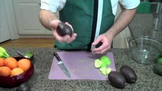 HOW TO PREPARE AVOCADOS