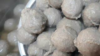 RESEP DAN CARA MEMBUAT BAKSO DAGING SAPI YANG KENYAL DAN ANTI GAGAL