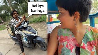Ginni ko line maar raha hai ladka  | Pakad liya