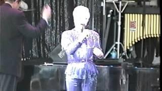 WALT DISNEY WORLD EPCOT CENTER May 1997 SHIRLEY JONES IN CONCERT