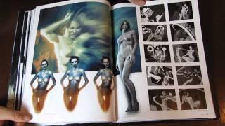 Artbook "Awakening: The Art of Halo 4"