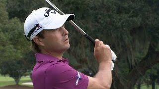 Kevin Kisner attacks the pin on No. 17 at The RSM Classic