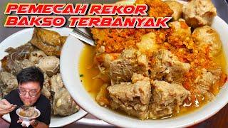 BAKSO PEMECAH REKOR MURI!! BAKSO LEGEND DARI PASAR LAMA..