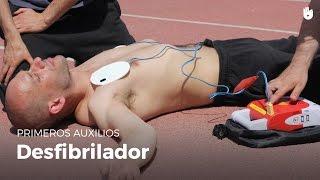 Primeros auxilios : Cómo utilizar un desfibrilador | Primeros auxilios