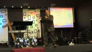 Predicación by Pastor Ismael Guerra en Ministerios Shalom de Mesquite Tx