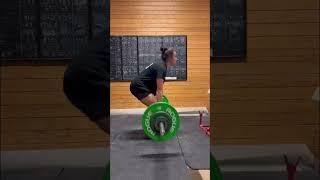Ich hätte die 250 bis Ende März wieder-haltet ihr das für realistisch?#strongwomen #deadlift #squat