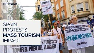 Spaniards protest mass tourism and housing shortage