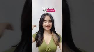 Bena Ella broadcast live vlogs 512