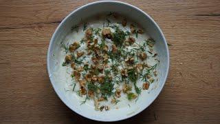 Eine Beilage aus karamellisierten Zwiebeln in Joghurt | Süßlich und Cremig | Rezepte