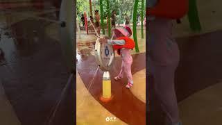 Children's Water Park Equipment: Lollipop Water Play Equipment #watersplash #waterpark #splash