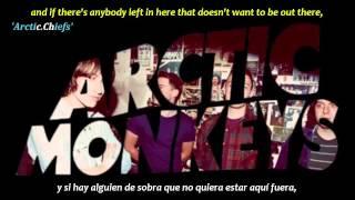 Arctic Monkeys - I predict that you look good in a riot (inglés y español)