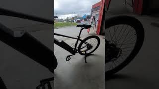 Vyron Stratus electric mountain bike