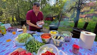 ДЫМЛЯМА, ДИМЛЯМА, ДЫМДАМА, ГОТОВИМ В ГОРАХ АЛМАТЫ, ЖАРИМ ШАШЛЫК С РУСЛАНОМ