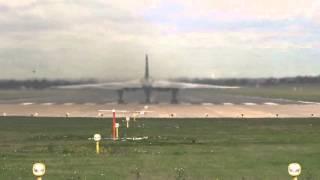 Vulcan XH558 Take Off From Doncaster on Northern UK Tour - 10th October 2015