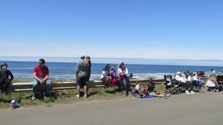 Waiting for the Yachats La De Da Parade