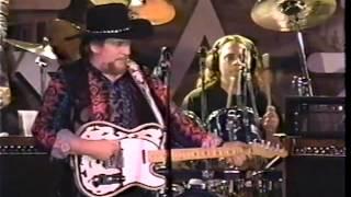 Waylon Jennings sings Waymores Blues/Shine