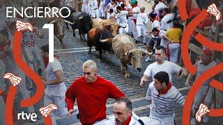 PRIMER ENCIERRO de San Fermín 2022 | Toros de Joaquín Núñez del Cuvillo