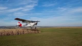 Cessna L19 landing 40 degrees off runway due to heavy crosswind! Reduce angle of wind in approach!