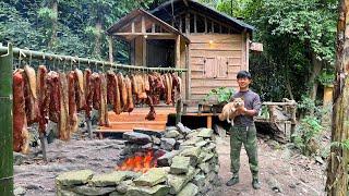 Harvesting tomatoes to sell, Buying pork for Tet, Making smoked meat - 2 Years Alone in the Forest