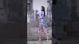 Chinese Beauty Girl  New Street Photography ️ Fashion Video 