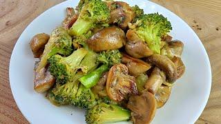 Everyone will like this broccoli with champignons. A simple and delicious recipe.