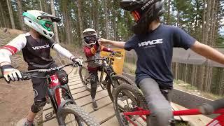 FRED - das wohl konsequenteste Kinder Downhill Bike