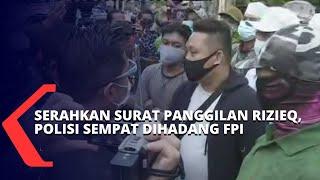 Polisi Sempat Dihadang FPI Saat Menyerahkan Surat Panggilan Pemeriksaan untuk Rizieq Shihab