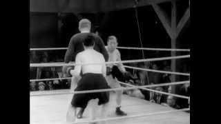 Chaplin Boxe - extrait de "Les lumières de la ville" (City lights)