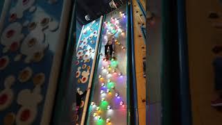 VLOG: WALL CLIMBING FUN! | MOD MOM WOW | MODX JOURNEY