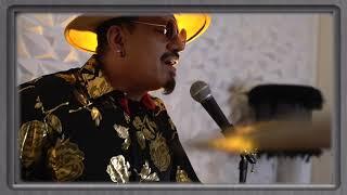 JUAN ESCOVEDO "HOLDING BACK THE YEARS " (Feat. Martin Kember)  (Please LIKE, SHARE & SUBSCRIBE)