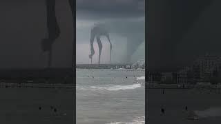 Анапа. Смерч и нечто